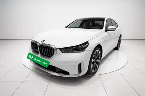 BMW 5 Series 2024