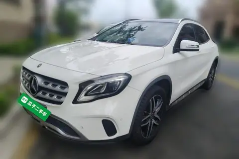 Mercedes-Benz GLA 2017