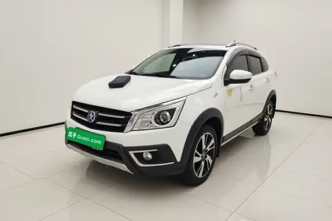Venucia T70X 2016