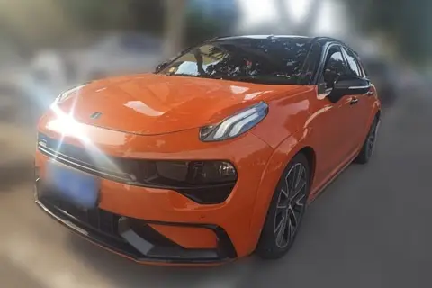 Lynk & Co 02 Hatchback 2021
