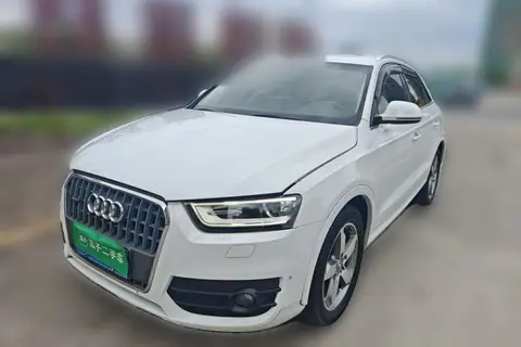 Audi Q3 2014