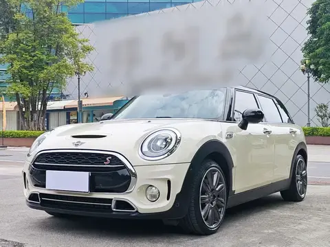 MINI CLUBMAN 2019
