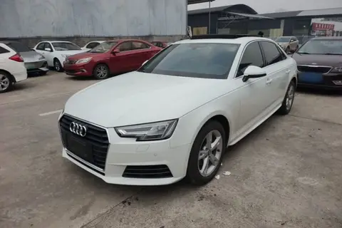 Audi A4L 2016
