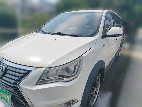 BAIC M60 2017