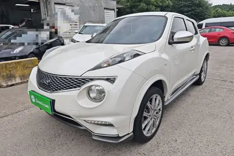 Infiniti ESQ 2018