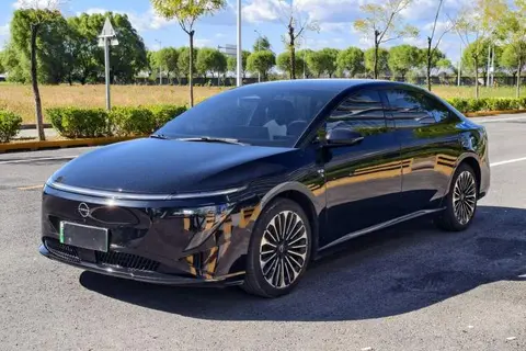 Nissan N7 2025