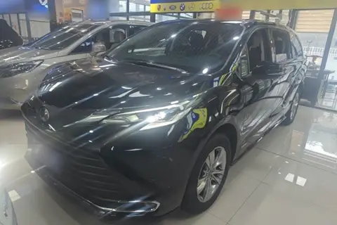 Toyota SIENNA 2023
