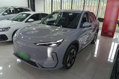 Geely E5 2025