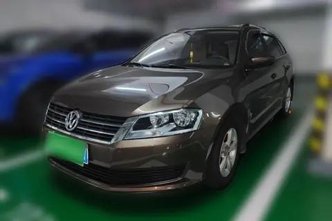Volkswagen Gran Lavida 2015