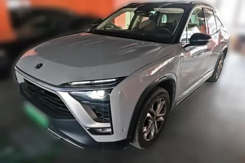 NIO ES8 2019