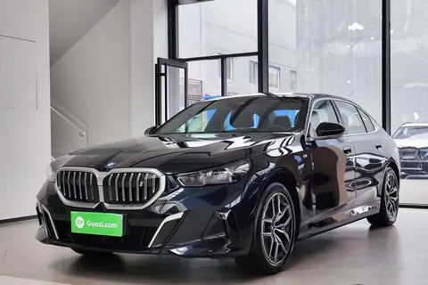 BMW i5 2025