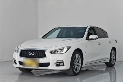 Infiniti Q50L 2017