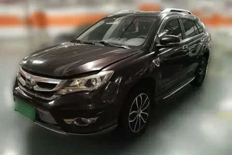 BYD S7 2015