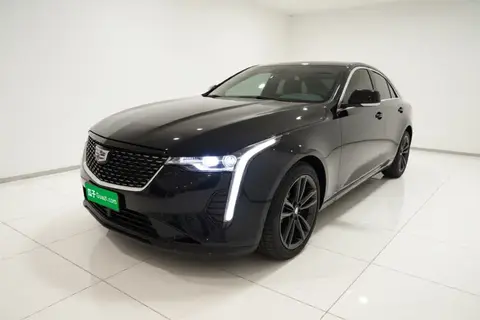 Cadillac CT4 2022