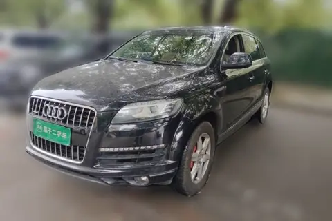 Audi Q7 2011