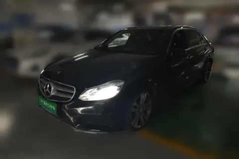 Mercedes-Benz E-Class 2015