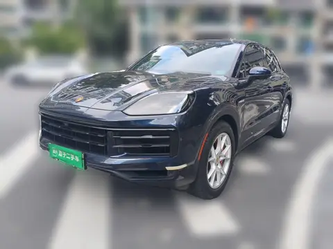 Porsche Cayenne 2023