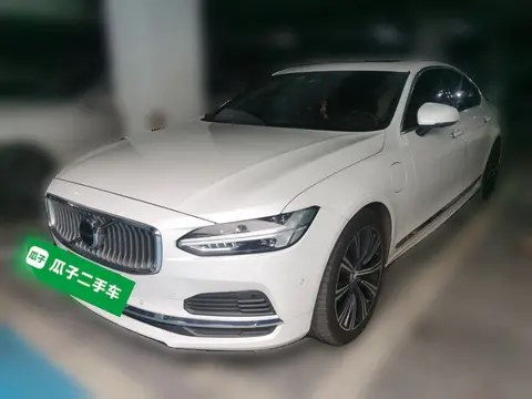 Volvo S90 2022