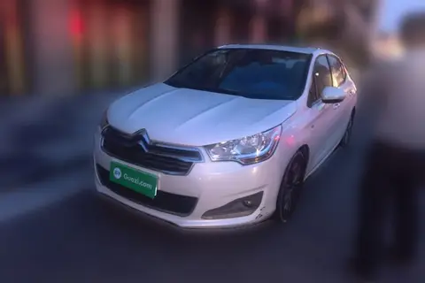 Citroën C4L 2013