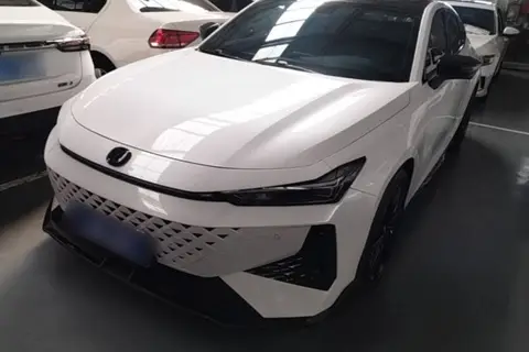 Changan UNI-V 2024