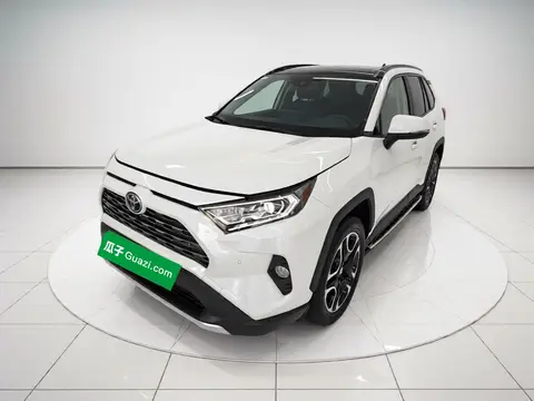 Toyota RAV4 2021
