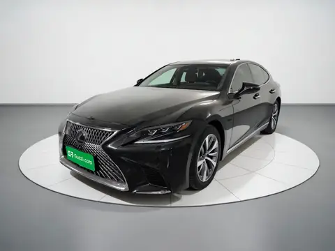 Lexus LS 2020