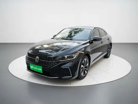 Volkswagen Passat 2022