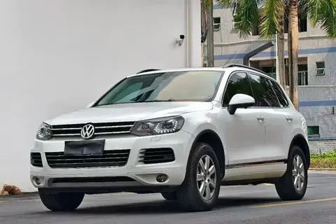 Volkswagen Touareg 2014