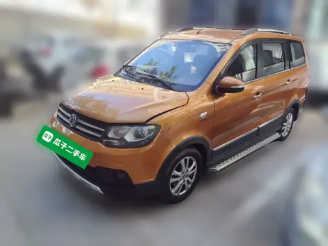 Dongfeng 360 2015