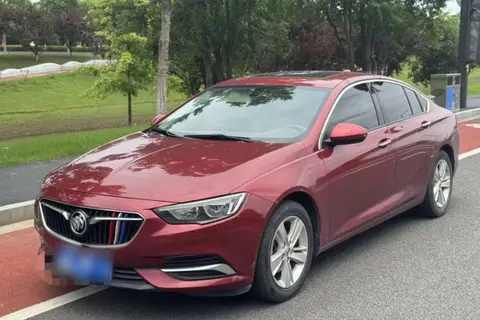 Buick Regal 2018