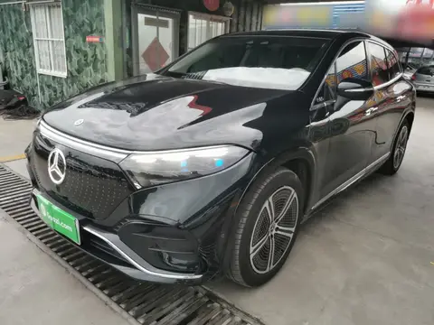 Mercedes-Benz EQS SUV 2022