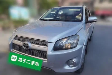 Toyota RAV4 2013