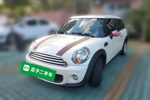 MINI CLUBMAN 2014