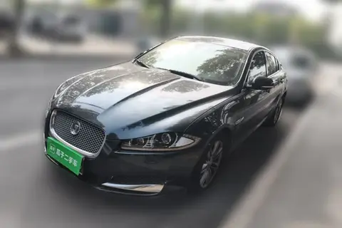 Jaguar XF 2014