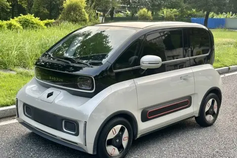 Baojun KiWi 2022
