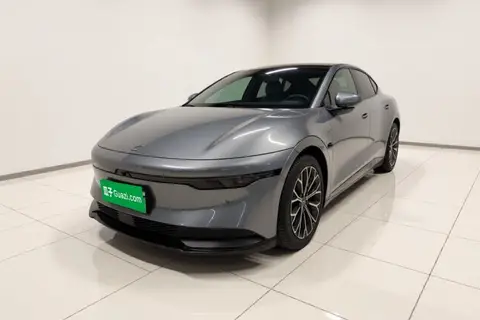 ZEEKR 007 2024