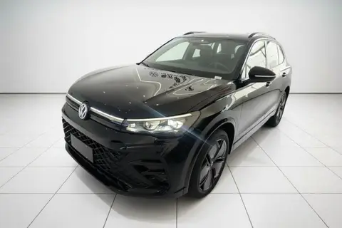 Volkswagen Tiguan L 2024