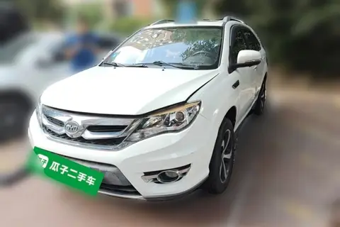 BYD S7 2016