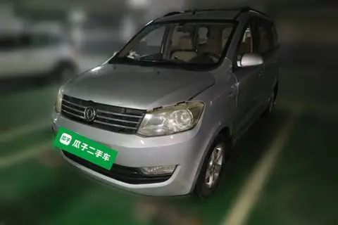 Dongfeng 330 2013