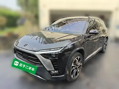 NIO ES8 2020