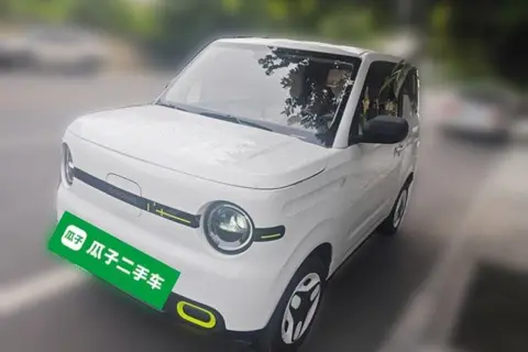 Geely Panda 2025