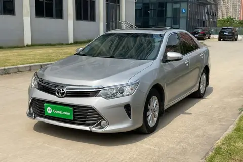 Toyota Camry 2016