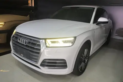 Audi Q5L 2018