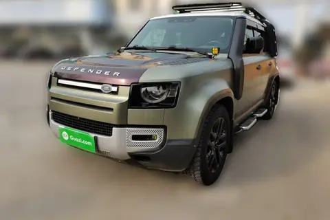 Land Rover Defender 2020