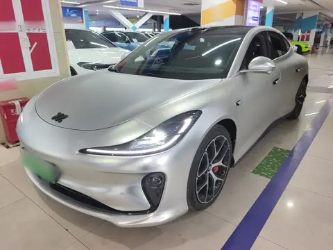 IM Motors L6 2025