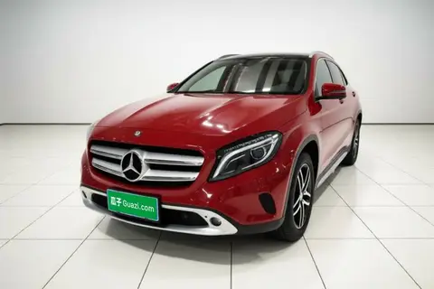 Mercedes-Benz GLA 2016