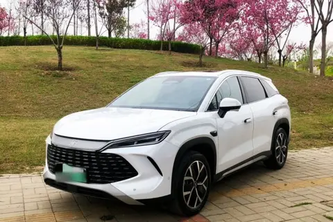 BYD Song L 2025