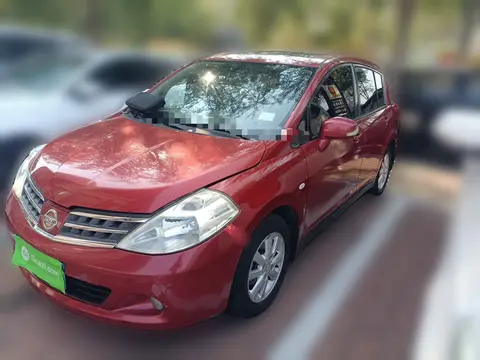 Nissan Tiida 2009