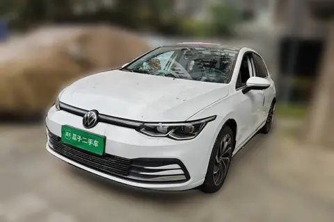 Volkswagen Golf 2024