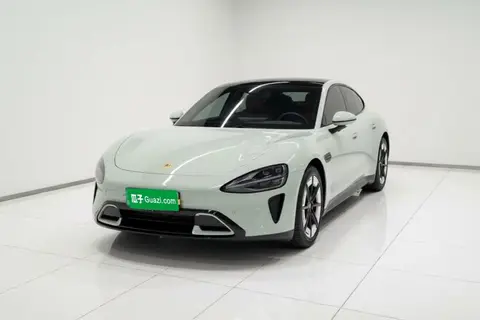 Xiaomi SU7 2025